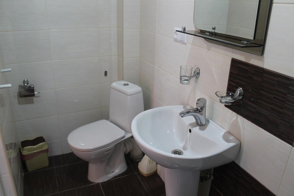 Ponto Hotel Koboeleti Kamer foto