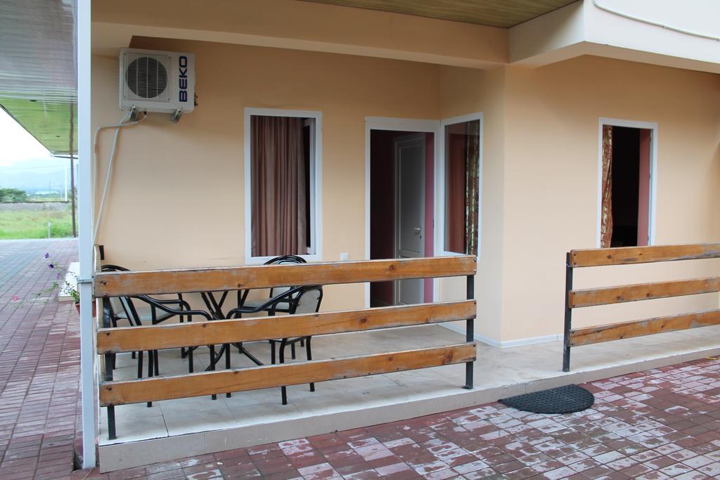Ponto Hotel Koboeleti Kamer foto