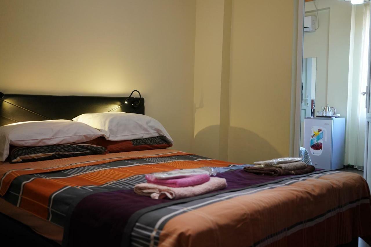 Ponto Hotel Koboeleti Kamer foto