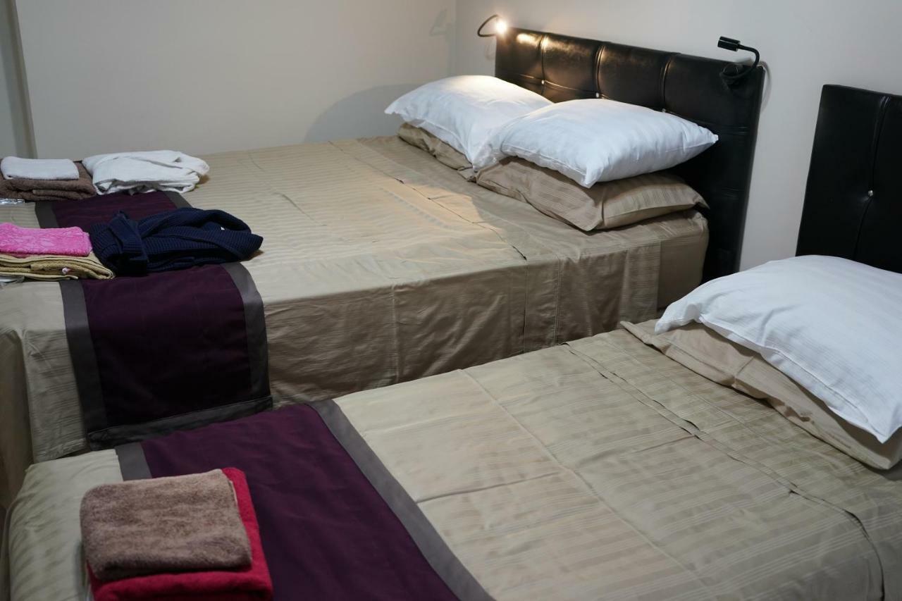 Ponto Hotel Koboeleti Buitenkant foto